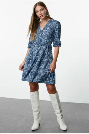 Trendyol Indigo Printed Skater Double Breasted Stretch Knit Midi Dress