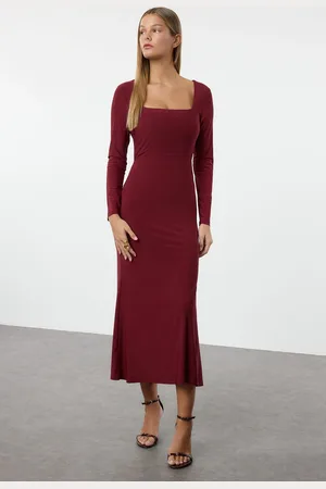 Trendyol Burgundy Maxi Flounce Square Neck Fitted/Fits Body Maxi Flexible Knit Dress