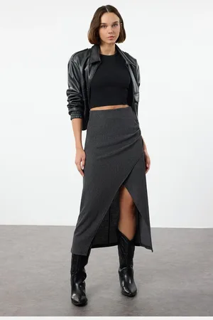 Trendyol Black Double Breasted Textured Gathered/Draped Detailed Midi Skirt