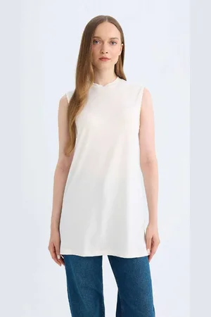 DeFacto Regular Fit Crew Neck Sleeveless Basic Plain Tunic