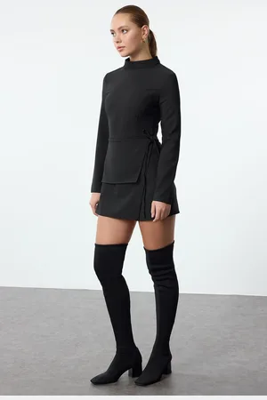 Trendyol Black Tie Detailed Mini Woven Shorts Skirt Jumpsuit