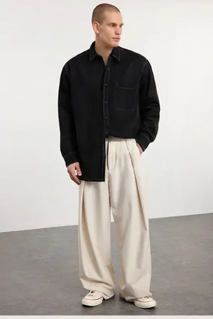 Trendyol Black Regular Fit Contrast Stitch Detail Shirt