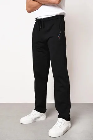 Dewberry 15740 Zipper Pocket Embroidery Detailed Sweatpants-BLACK