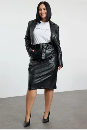 Trendyol Curve Black Faux Leather Pocket Woven Plus Size Skirt