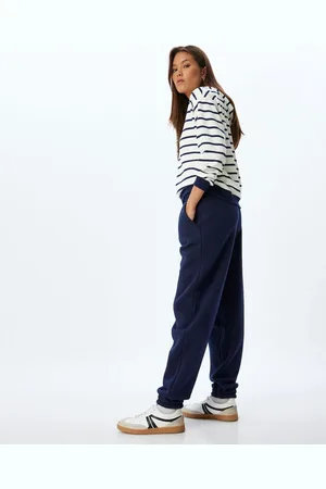 Koton Pocketed Raised Three Thread Jogger Sweatpants
