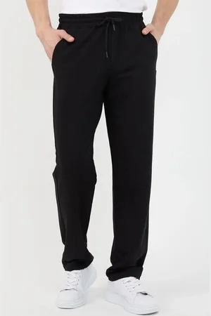 Dewberry 82904 Straight Leg Relaxed Cut Mens Sweatpant-BLACK