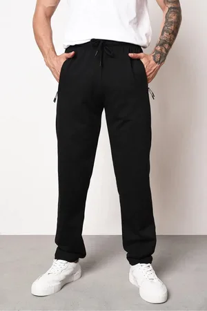 Dewberry 14308 Straight Leg Pocket Zipper Detailed Sweatpant-BLACK