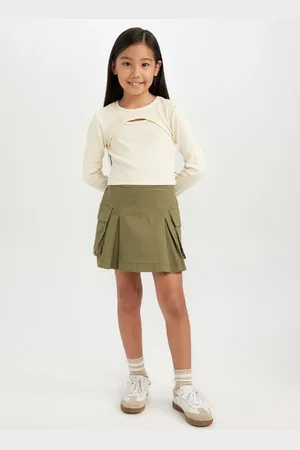 DeFacto Girl