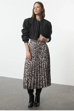 Trendyol Brown Leopard Pleated Maxi Length Woven Skirt