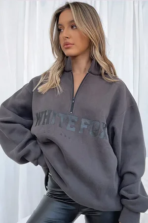MADMEXT Smoky Zipper Detail Printed Sweatshirt