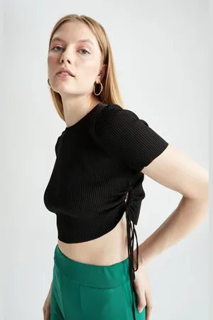 DeFacto Fitted Crew Neck Short Sleeve Sweater