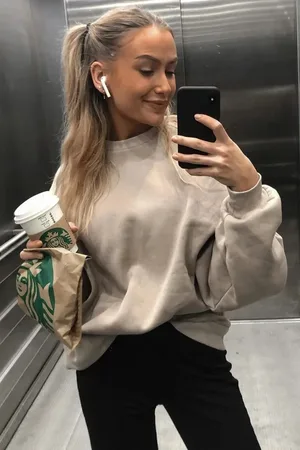 MADMEXT Beige Crew Neck Basic Sweatshirt