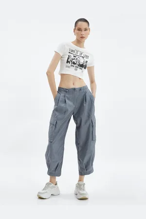 Koton Cargo Pants Parachute Fabric Pleat Detailed. Pockets. Comfortable fit.