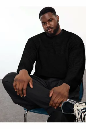 Trendyol Black Oversize Crew Neck Textured Knitwear Plus Size Sweater