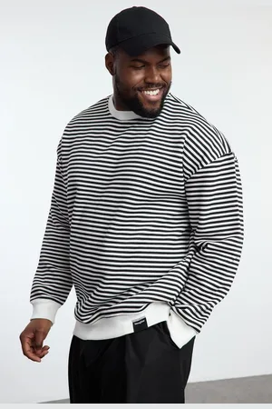 Trendyol Plus Size Black Oversize/Wide Cut Striped Fleece Inside Sweatshirt