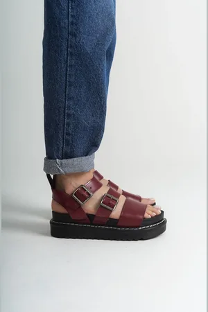 Capone Outfitters Women Sandals
