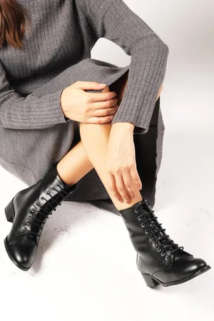 Mio Gusto Lori Women