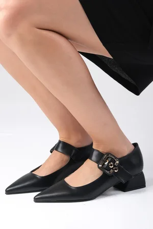 Mio Gusto Lilou Black Color Pointed Toe Women