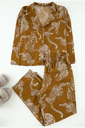 Trendyol Curve Brown Shirt Collar Shirt Collar Tiger Patterned Woven Pajama Set