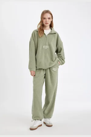 DeFacto Standard Fit Drawstring Waist Elastic Leg Pocket Printed Long Length Fleece Sweatpants