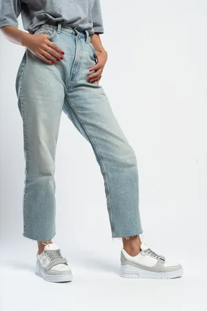 NİŞANTAŞI SHOES Manny White Silver Detailed Thick Sole Women