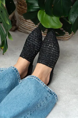 NİŞANTAŞI SHOES Moon Black Metallic Knit Detail Flat Sole Women
