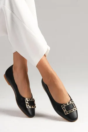 Mio Gusto Jenny Black Color Metal Buckle Flat Toe Women