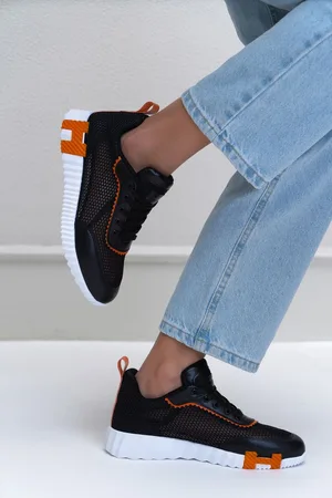 NİŞANTAŞI SHOES Nadine Black Matte Mesh Detail Thick Sole Women