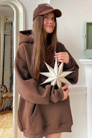 MADMEXT Brown Hooded Shark Oversized Sweatshirt