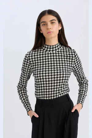 DeFacto Slim Fit Slim Fit Half Turtleneck Houndstooth Casual Crepe Long Sleeve T-Shirt