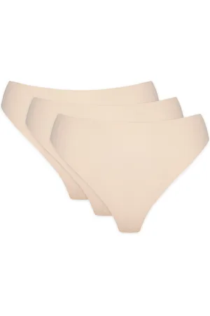 Gorteks Blanca seamless thong with lace back triple pac