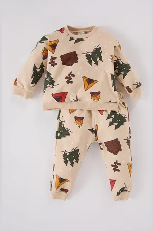 DeFacto Baby Boy 2-Piece Set New Year Printed Crew Neck Sweatshirt Elastic Waist Bottom