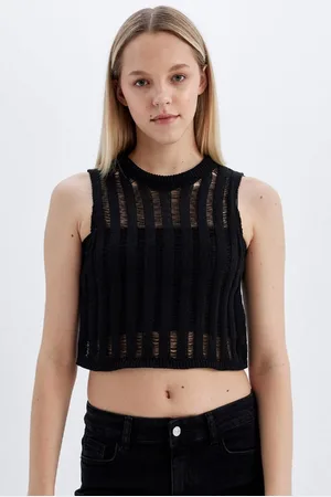 DeFacto Regular Fit Crop Crew Neck Crochet Tank Top
