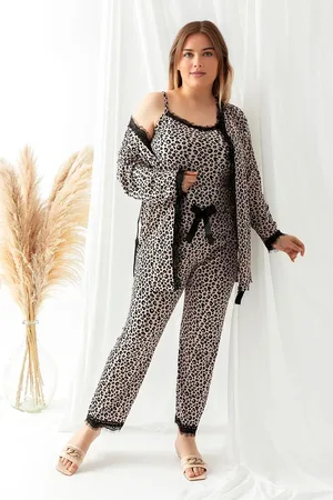 Trendyol Curve Multicolor Leopard Print 3-Pack Knitted Pajamas Set with Lacing and Lace Detail