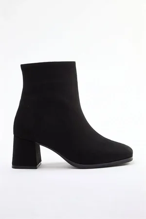 Trendyol Black Suede Square Toe Block Heel Women