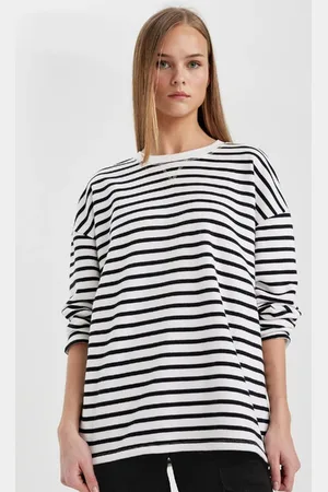 DeFacto Oversize Wide Pattern Crew Neck Striped Thick Fabric Basic Long Sleeve T-Shirt