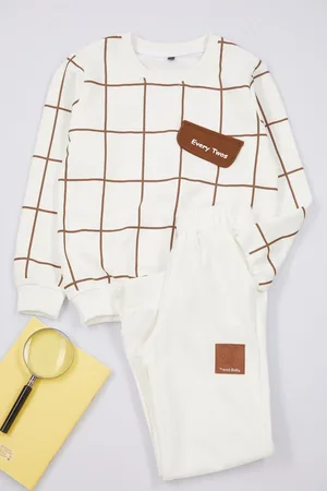 Trendyol Ecru*001 Boy Seasonal-Thin Color Block Crew Neck Knitted Bottom-Top Set
