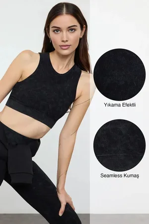 Trendyol Black Washed Seamless/Seamless Ribbed and Lightly Supported Knitted Sports Bra
