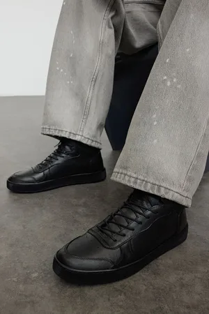 Trendyol Black Genuine Leather Men