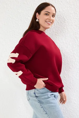 Trendyol Curve Claret Red Oversize/Wide Pattern Printed Back Inside Fleece Thick Plus Size Sweatshirt