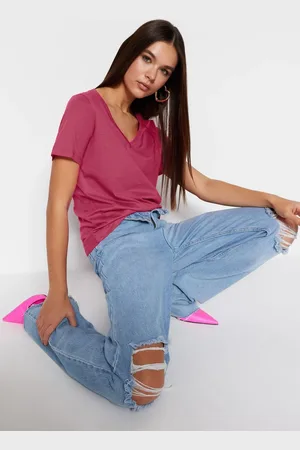 Trendyol Pink 100% Cotton Basic V-Neck Knitted T-Shirt