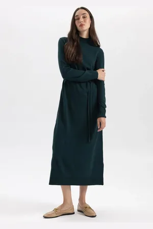 DeFacto Regular Fit Half Turtleneck Basic Plain Slit Long Sleeve Maxi Knit Dress