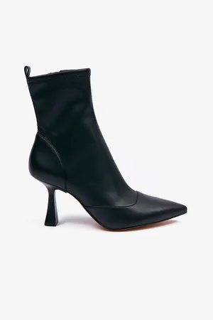 Michael Kors Černé dámské kotníkové boty na podpatku Clara - Dámské