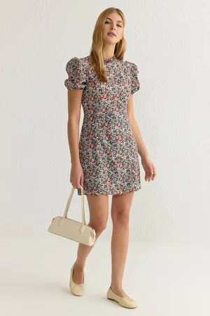 Trendyol Light Red Floral Mini Woven Dress