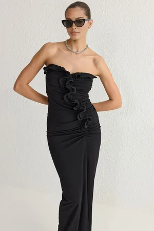 Trendyol Black Flounce Detailed Body-Styling Long Elegant Evening Dress