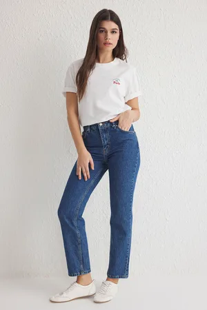 Trendyol Blue Normal Waist Straight Jeans