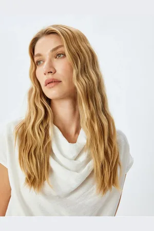 Koton Sleeveless Draped Degaje Neck Viscose Blouse