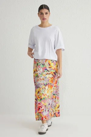 Trendyol Multicolored Large Flower Patterned Fish Cut Maxi Length Woven Skirt