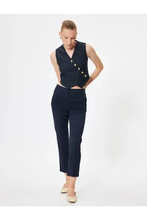 Koton Regular Fit Pocketed Short Leg Cigarette Pants