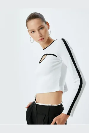Koton Crop T-Shirt Long Sleeve Window Detail Slim Fit Crew Neck Piping